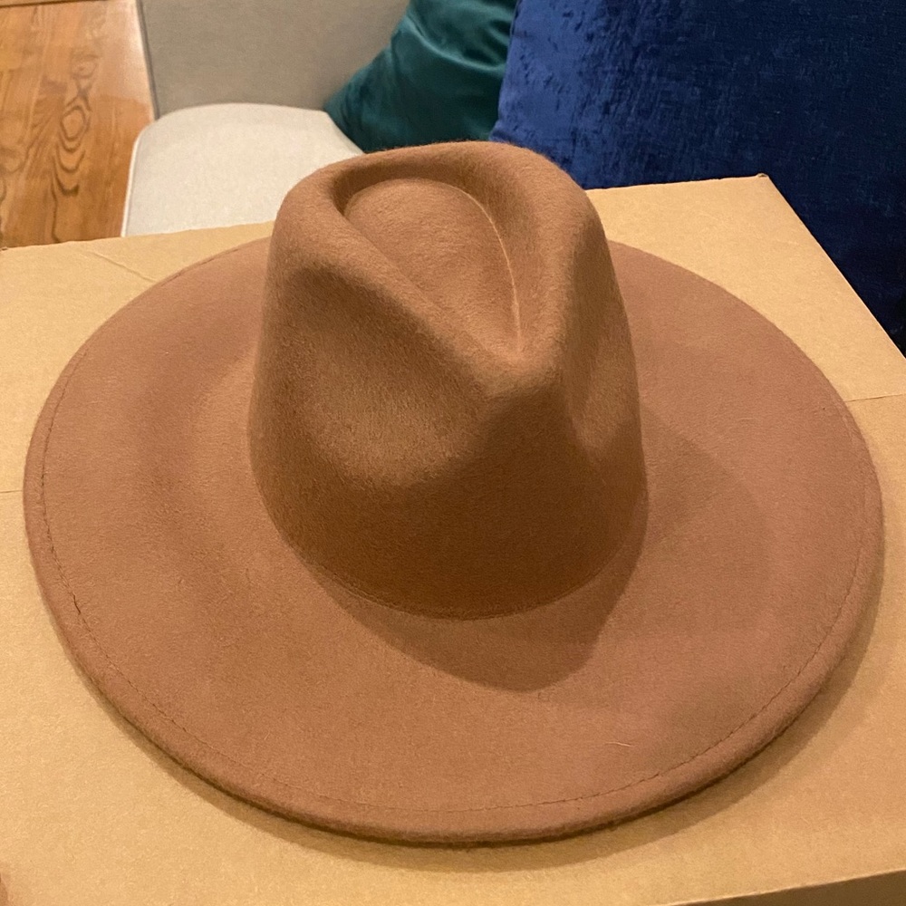 Camel Temptations Hat
